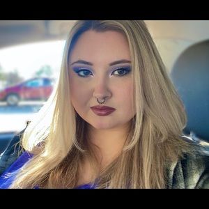 Meet your Posher, Kiera